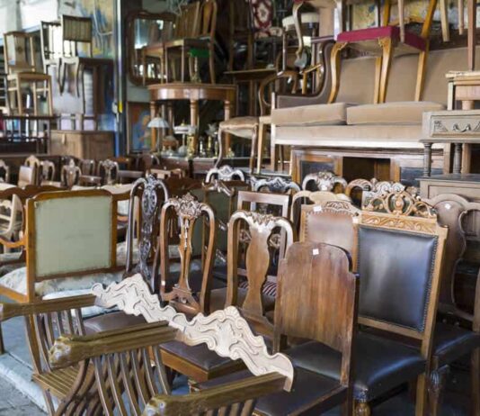 11 Pros And Cons of Buying Second Hand Furniture