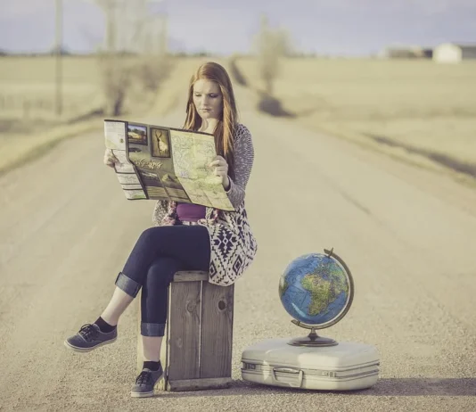 10 Turbulent (and Unspoken) Downsides of Traveling