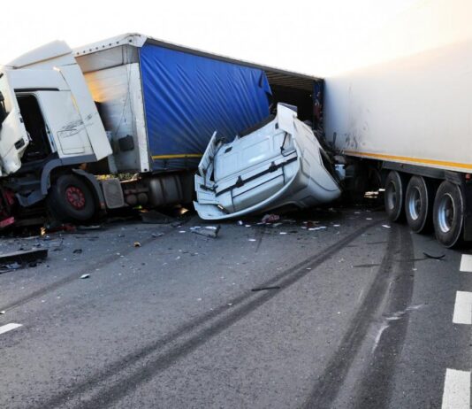 4 Things To Do After A Truck Accident In Texas
