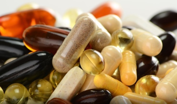 Precautions and Potential Side Effects of Anti-Viral Supplements