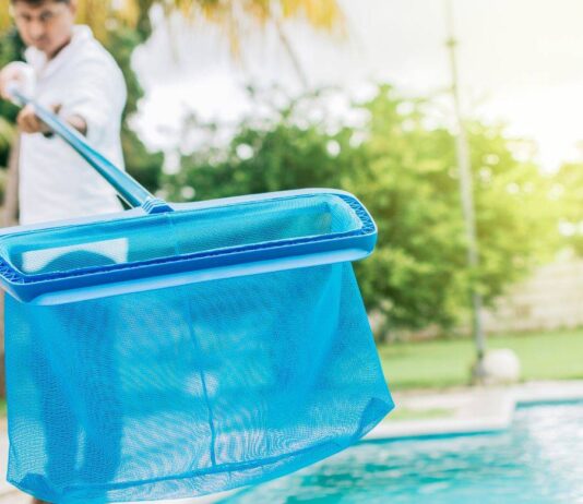 Is It Possible to Clean a Pool Without Chemicals