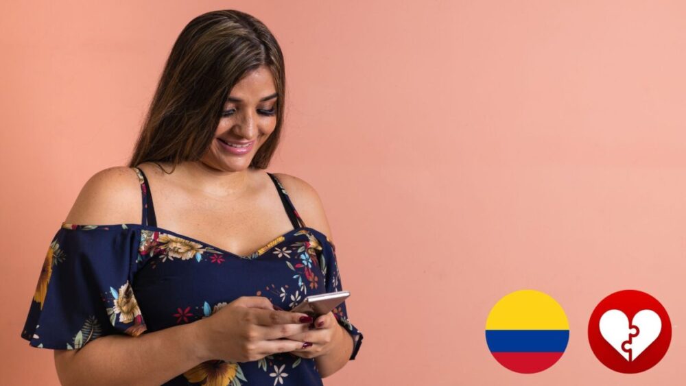 Colombian woman on her phone